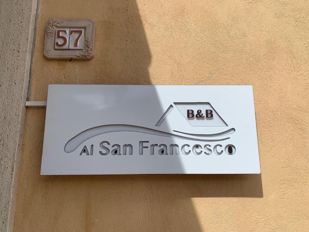 B&B Al San Francesco Кастел ди Сангро Екстериор снимка