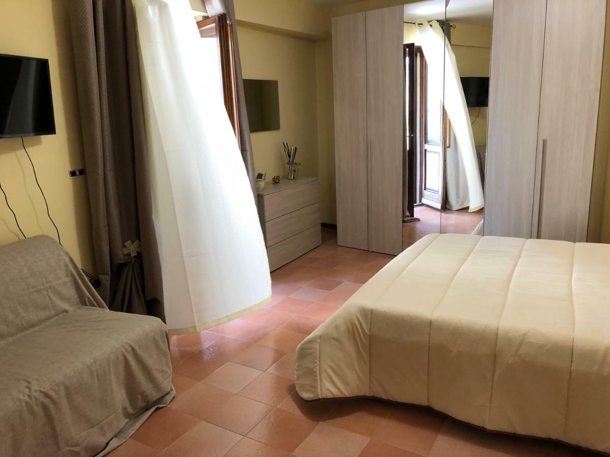 B&B Al San Francesco Кастел ди Сангро Екстериор снимка